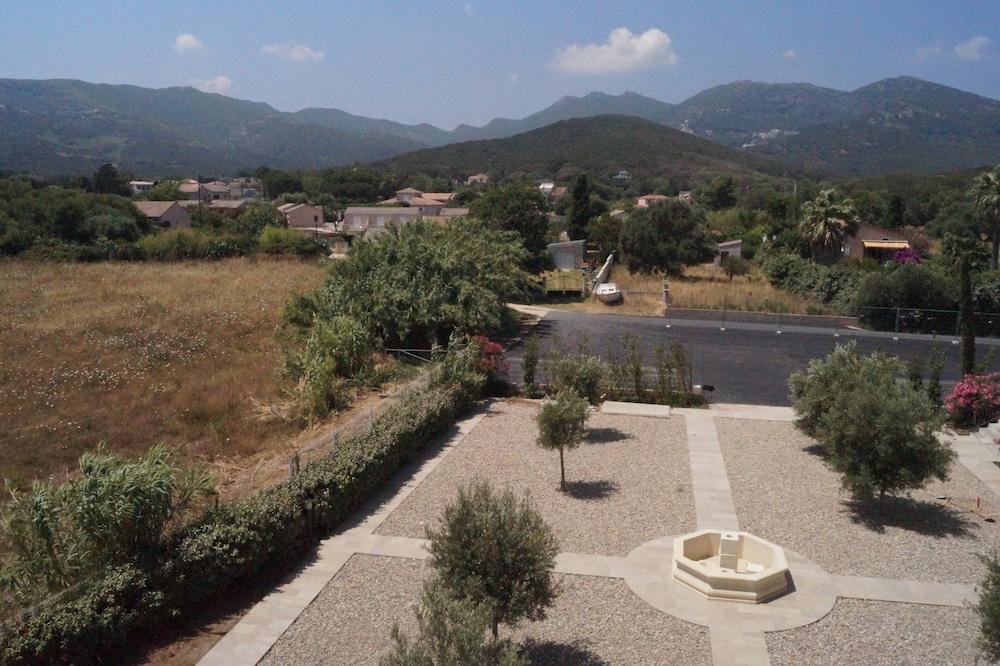 Residence Villa Tyrrenia Macinaggio  Exterior foto